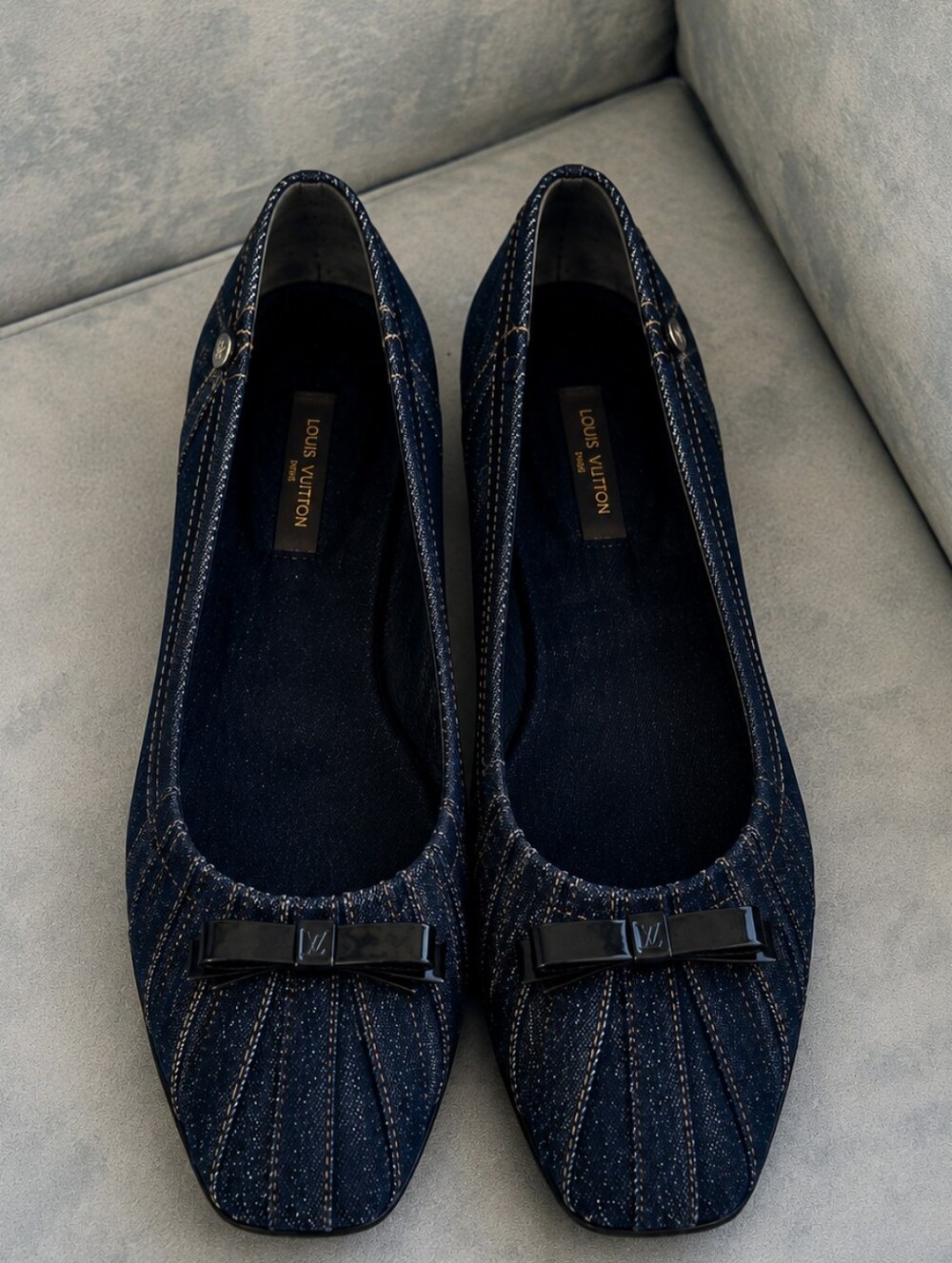 Authentic Louis Vuitton Navy Blue Denim Ballet Flats with Patent Bow | EU 38.5